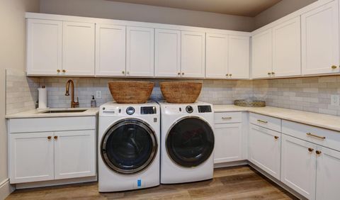 Tiny photo for 5000 Deer Run Drive, Dublin, OH 43017 (MLS # 226024925)