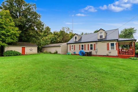 Photo of 337 Pomerene Road, Mansfield, OH 44906 (MLS # 226036330)
