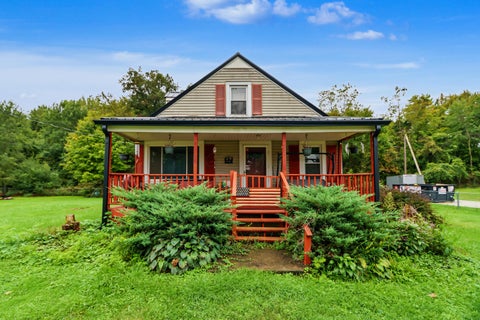 Photo of 337 Pomerene Road, Mansfield, OH 44906 (MLS # 226036330)