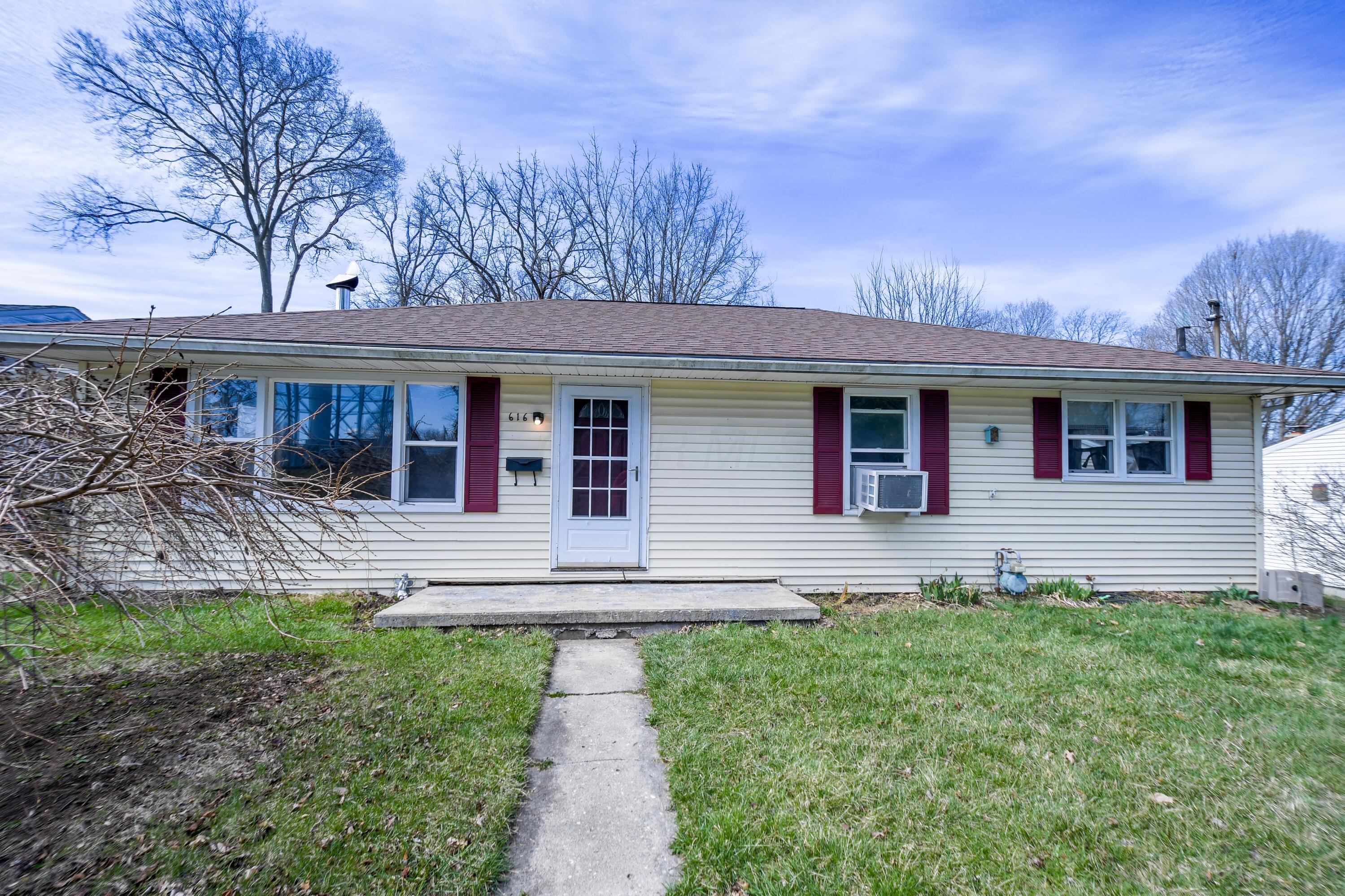 616 E Lawn Avenue, Urbana, Ohio image 15