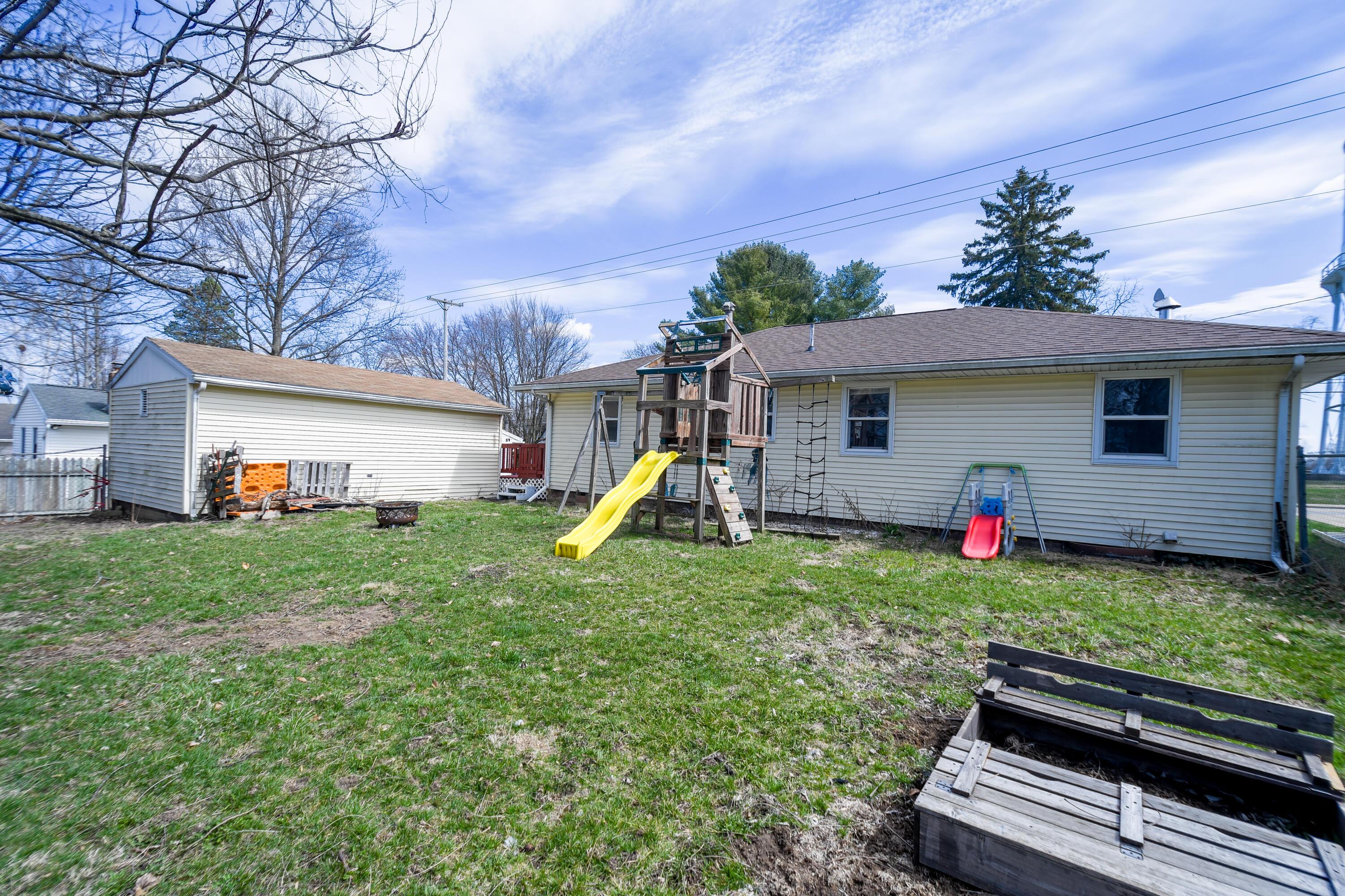 616 E Lawn Avenue, Urbana, Ohio image 13