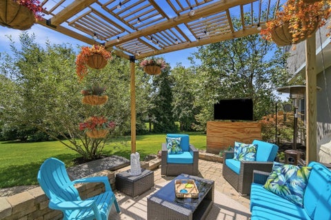 Tiny photo for 6289 Ross Bend, Dublin, OH 43016 (MLS # 226024896)