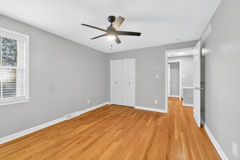 Tiny photo for 445 Thackeray Avenue, Worthington, OH 43085 (MLS # 225041080)