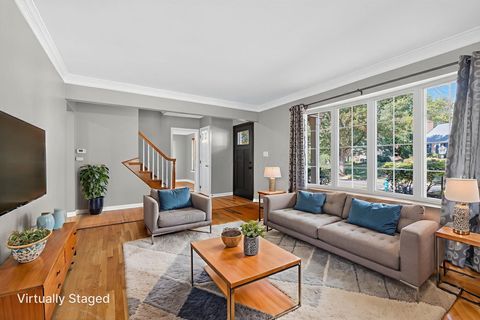 Tiny photo for 445 Thackeray Avenue, Worthington, OH 43085 (MLS # 225041080)