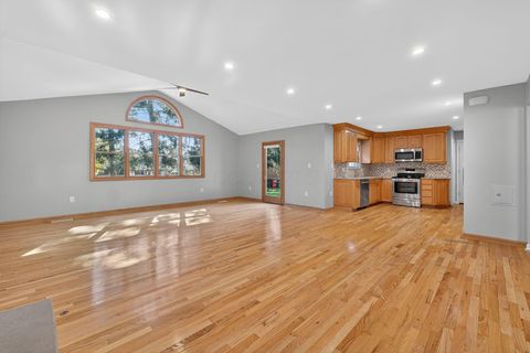 Tiny photo for 445 Thackeray Avenue, Worthington, OH 43085 (MLS # 225041080)