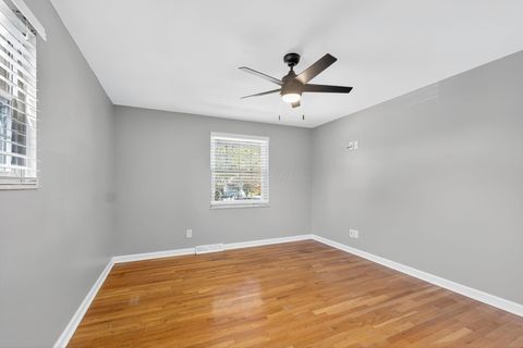 Tiny photo for 445 Thackeray Avenue, Worthington, OH 43085 (MLS # 225041080)