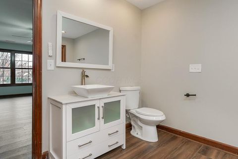 Tiny photo for 1210 Whispering Meadow Court, New Albany, OH 43054 (MLS # 225045085)