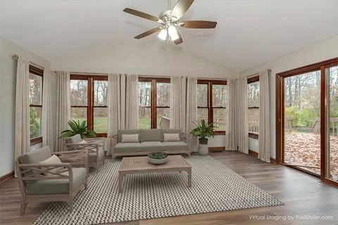 Tiny photo for 1210 Whispering Meadow Court, New Albany, OH 43054 (MLS # 225045085)