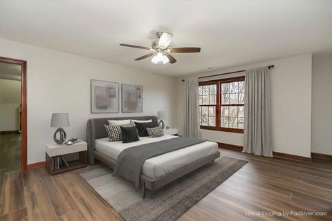 Tiny photo for 1210 Whispering Meadow Court, New Albany, OH 43054 (MLS # 225045085)