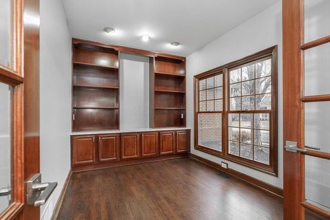 Tiny photo for 1210 Whispering Meadow Court, New Albany, OH 43054 (MLS # 225045085)