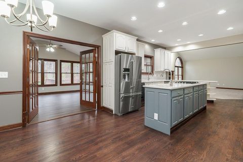 Tiny photo for 1210 Whispering Meadow Court, New Albany, OH 43054 (MLS # 225045085)