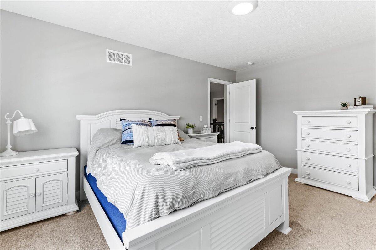 9129 Coe Drive, Plain City, Ohio image 31
