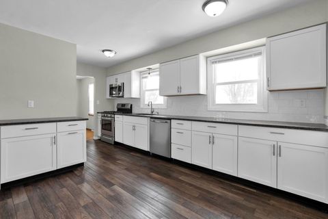 Tiny photo for 1679 Peardale Road N, Columbus, OH 43229 (MLS # 226003146)