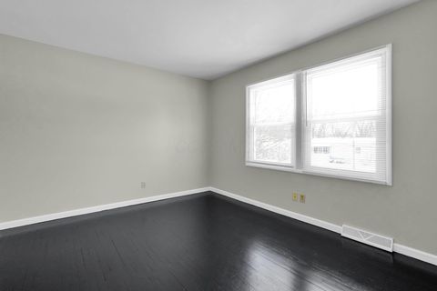 Tiny photo for 1679 Peardale Road N, Columbus, OH 43229 (MLS # 226003146)