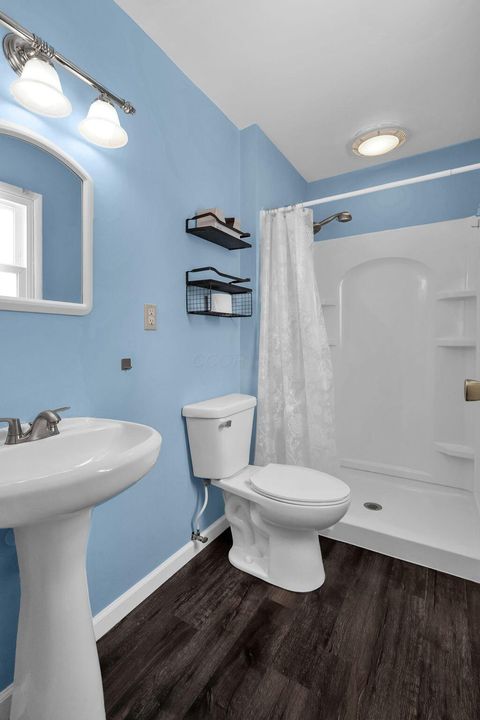 Tiny photo for 1679 Peardale Road N, Columbus, OH 43229 (MLS # 226003146)