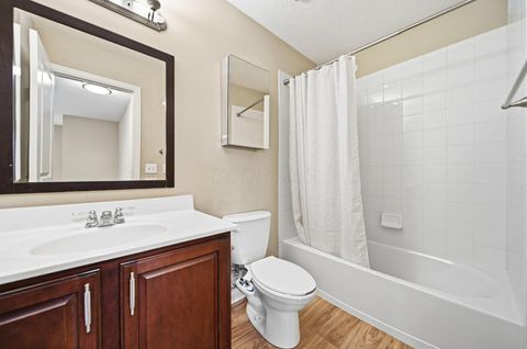 Tiny photo for 1384 Delcastle Loop, Grove City, OH 43123 (MLS # 226000729)