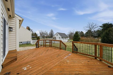 Tiny photo for 1384 Delcastle Loop, Grove City, OH 43123 (MLS # 226000729)