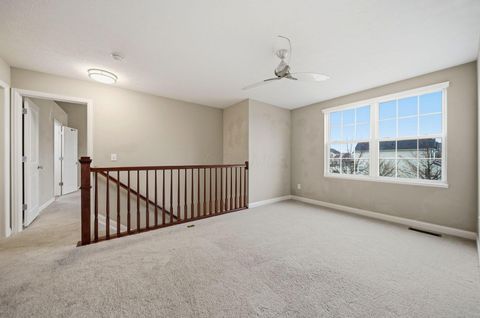 Tiny photo for 1384 Delcastle Loop, Grove City, OH 43123 (MLS # 226000729)