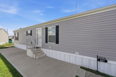 Tiny photo for 817 Janice Parkway, Columbus, OH 43223 (MLS # 226022149)
