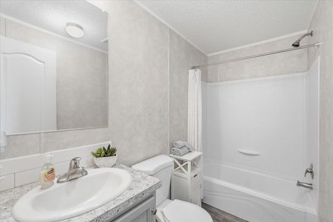 Tiny photo for 817 Janice Parkway, Columbus, OH 43223 (MLS # 226022149)