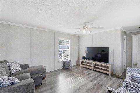 Tiny photo for 817 Janice Parkway, Columbus, OH 43223 (MLS # 226022149)