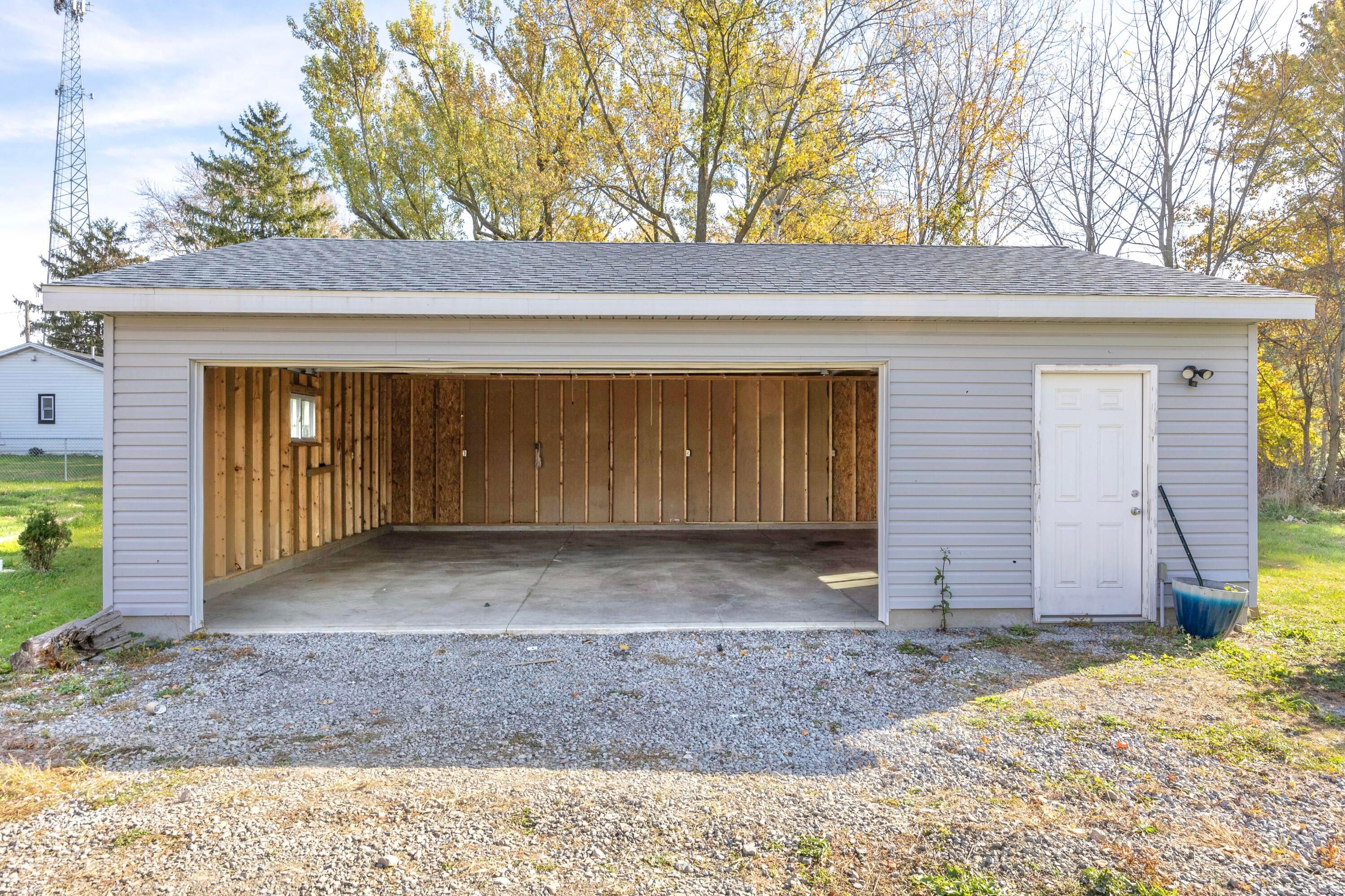 11545 Ash Street, Lakeview, Ohio image 35