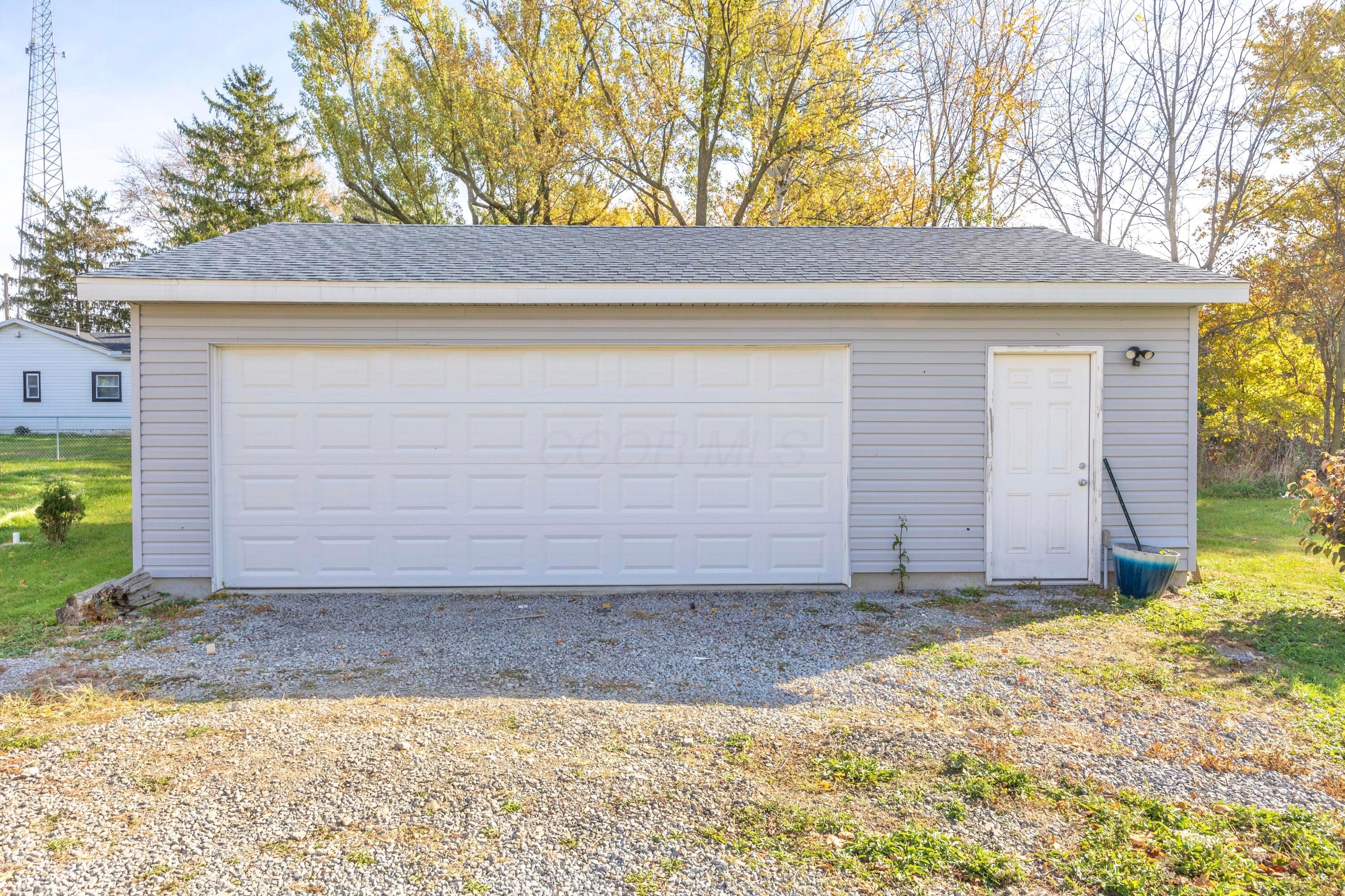11545 Ash Street, Lakeview, Ohio image 34