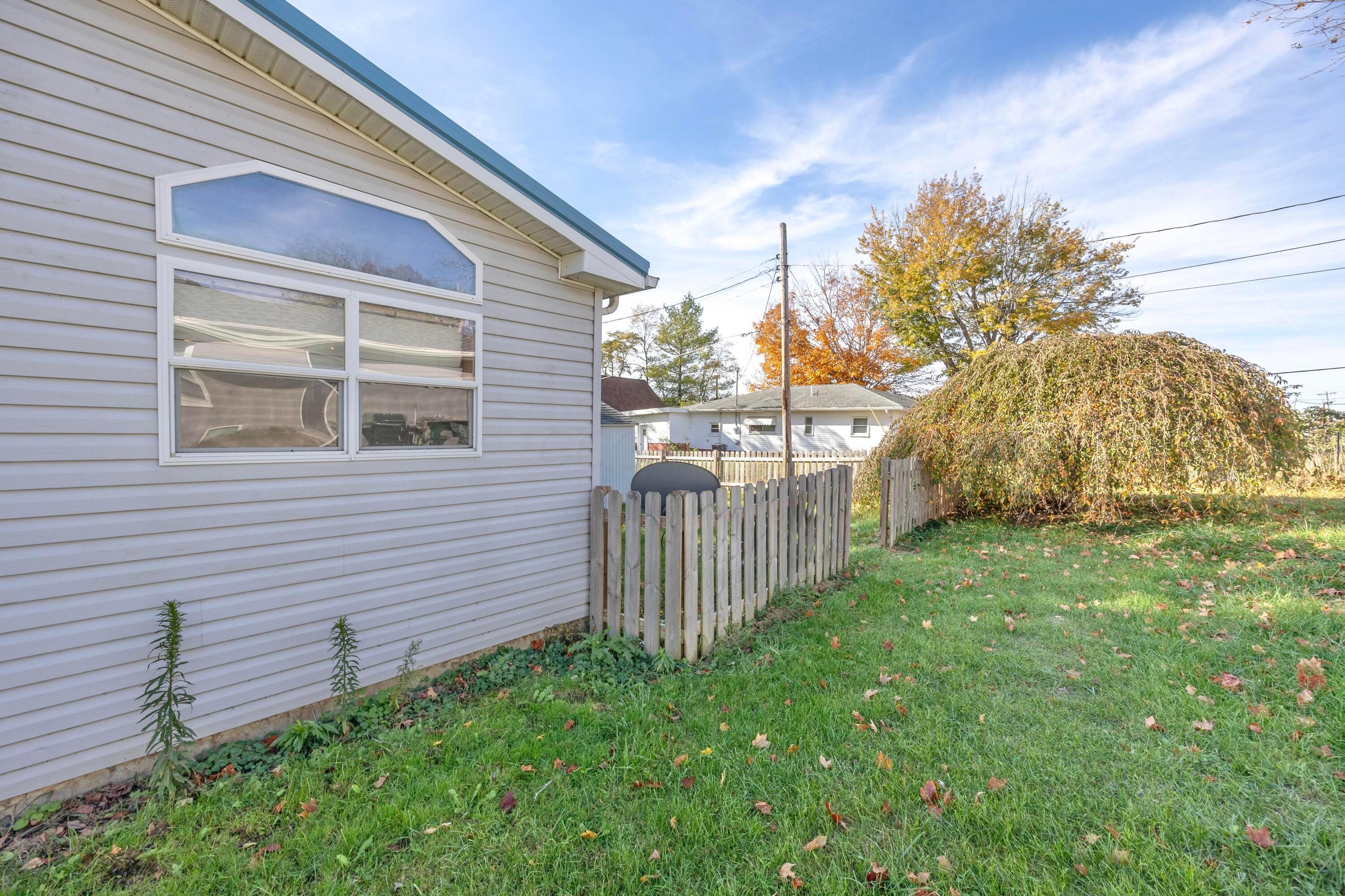 11545 Ash Street, Lakeview, Ohio image 44