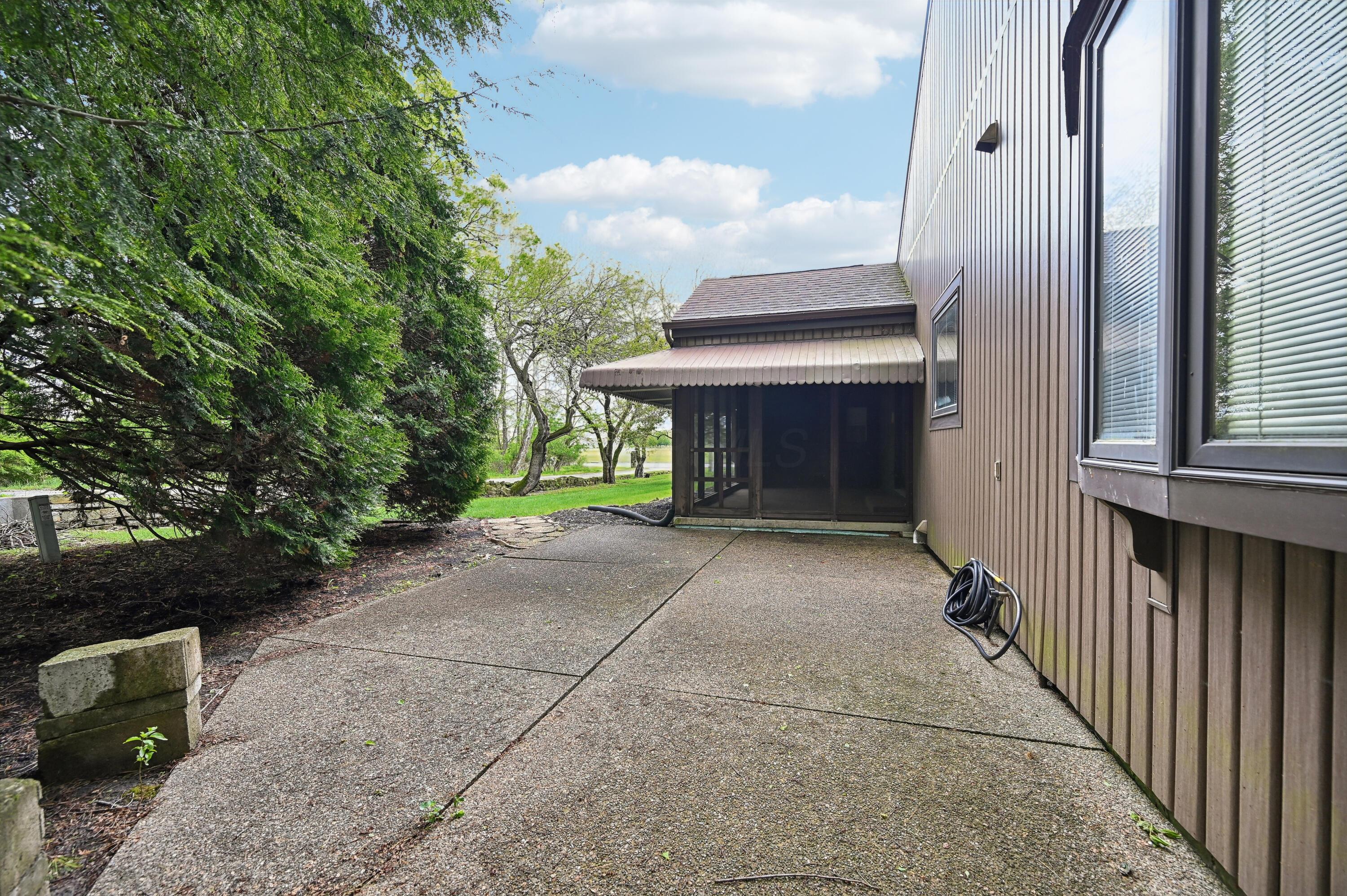 685 Dogwood Lane, Newark, Ohio image 41