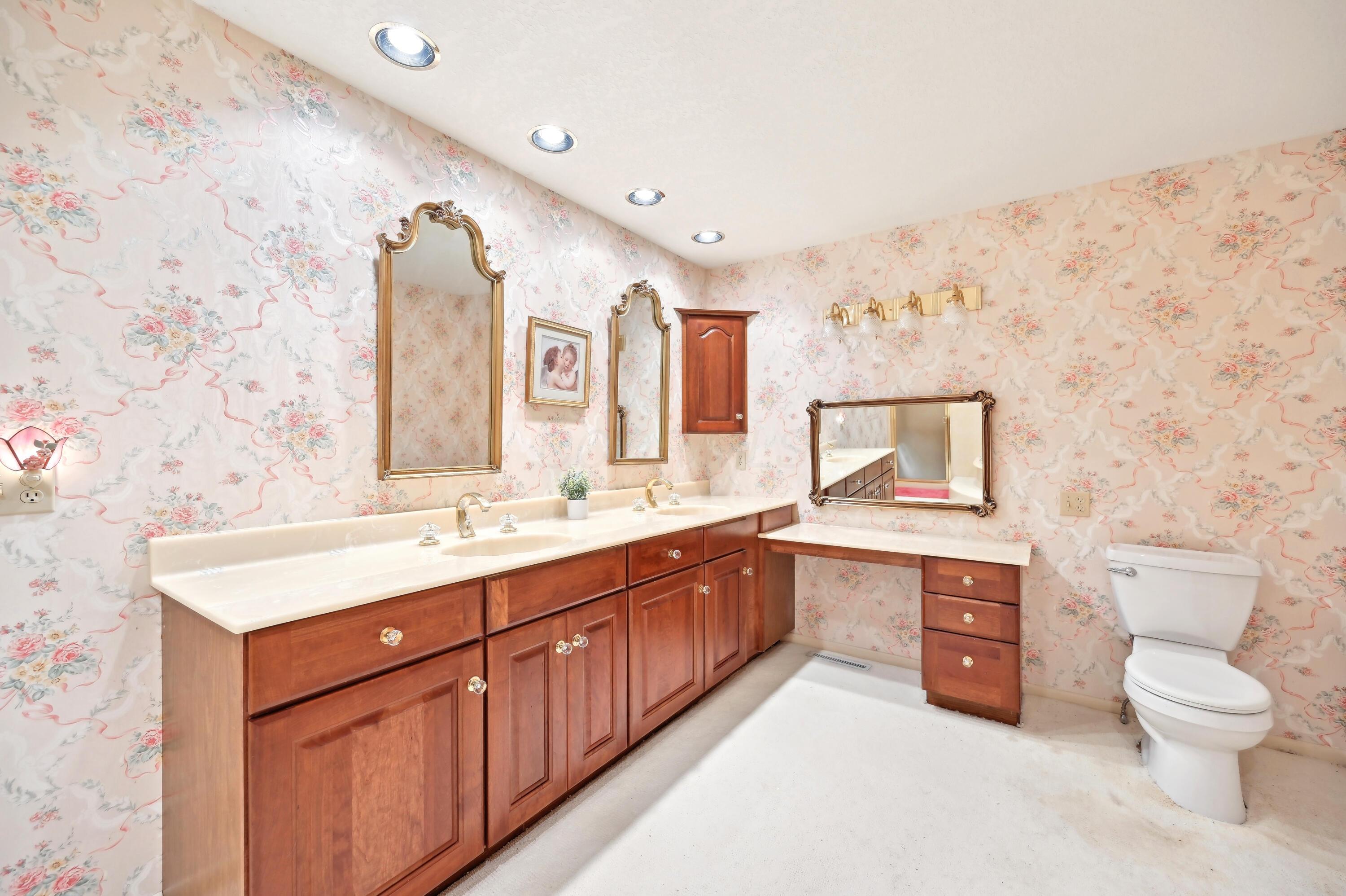 685 Dogwood Lane, Newark, Ohio image 29