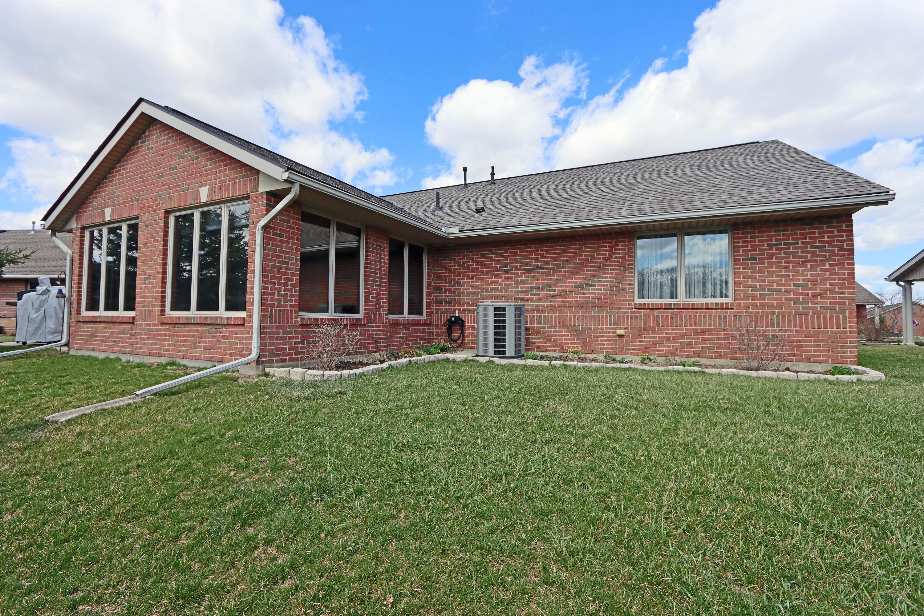 795 Hickory Hill Drive, Marysville, Ohio image 38