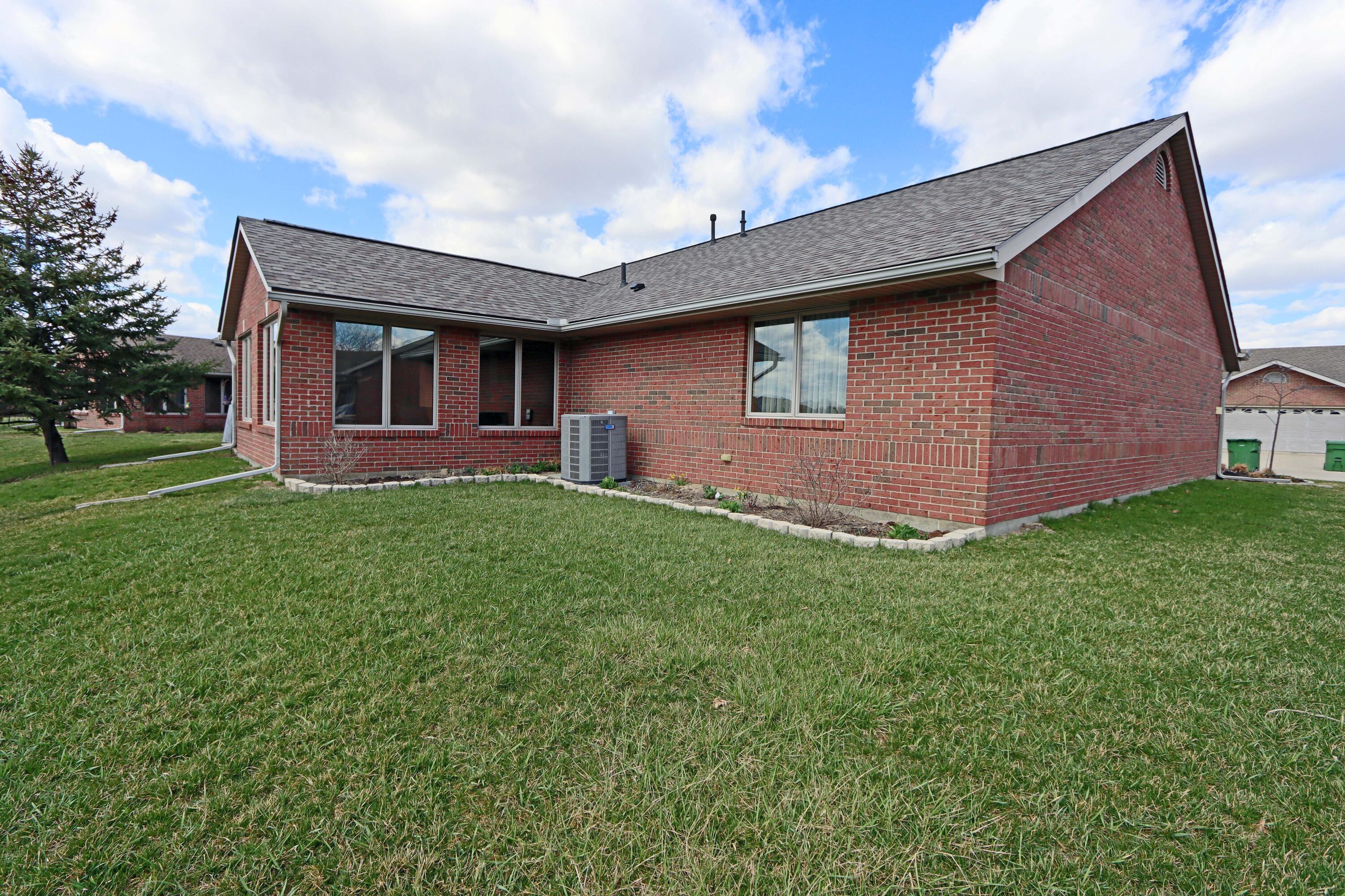795 Hickory Hill Drive, Marysville, Ohio image 39