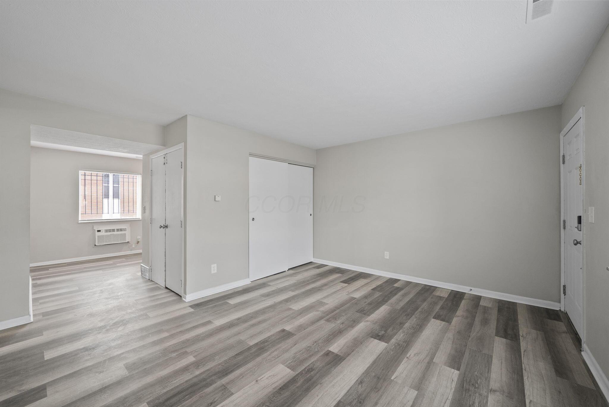 822-840 Whitethorne Avenue 822