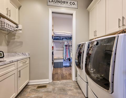 Tiny photo for 3472 Westbrook Place, Lewis Center, OH 43035 (MLS # 226006153)