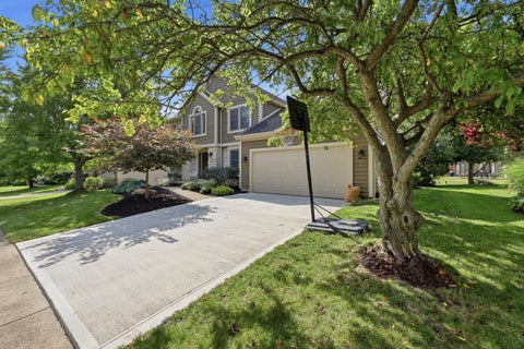 Tiny photo for 4606 Bridle Path Lane, Dublin, OH 43017 (MLS # 226028684)