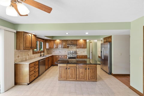 Tiny photo for 4606 Bridle Path Lane, Dublin, OH 43017 (MLS # 226028684)
