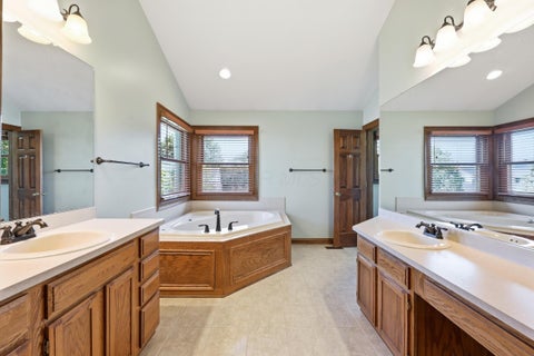 Tiny photo for 4606 Bridle Path Lane, Dublin, OH 43017 (MLS # 226028684)