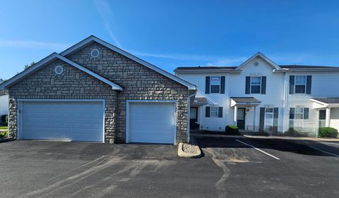 Condo For Sale - 6707 Axtel Drive #5B<br/> Canal Winchester, OH 43110