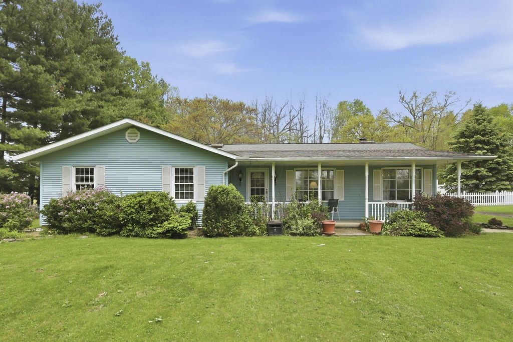 Photo of 1569 Lawrence Road, Delaware, OH 43015 (MLS # 226014466)