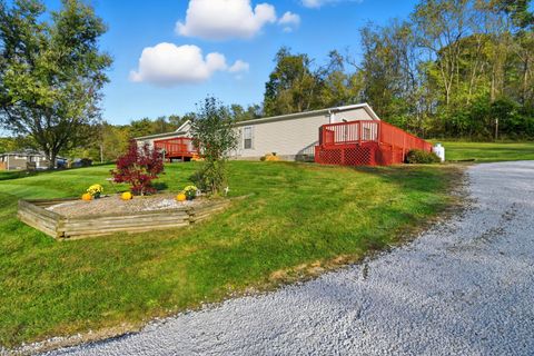 Tiny photo for 60602 Shaw Road, Cambridge, OH 43725 (MLS # 225039613)