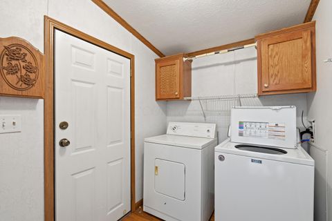 Tiny photo for 60602 Shaw Road, Cambridge, OH 43725 (MLS # 225039613)