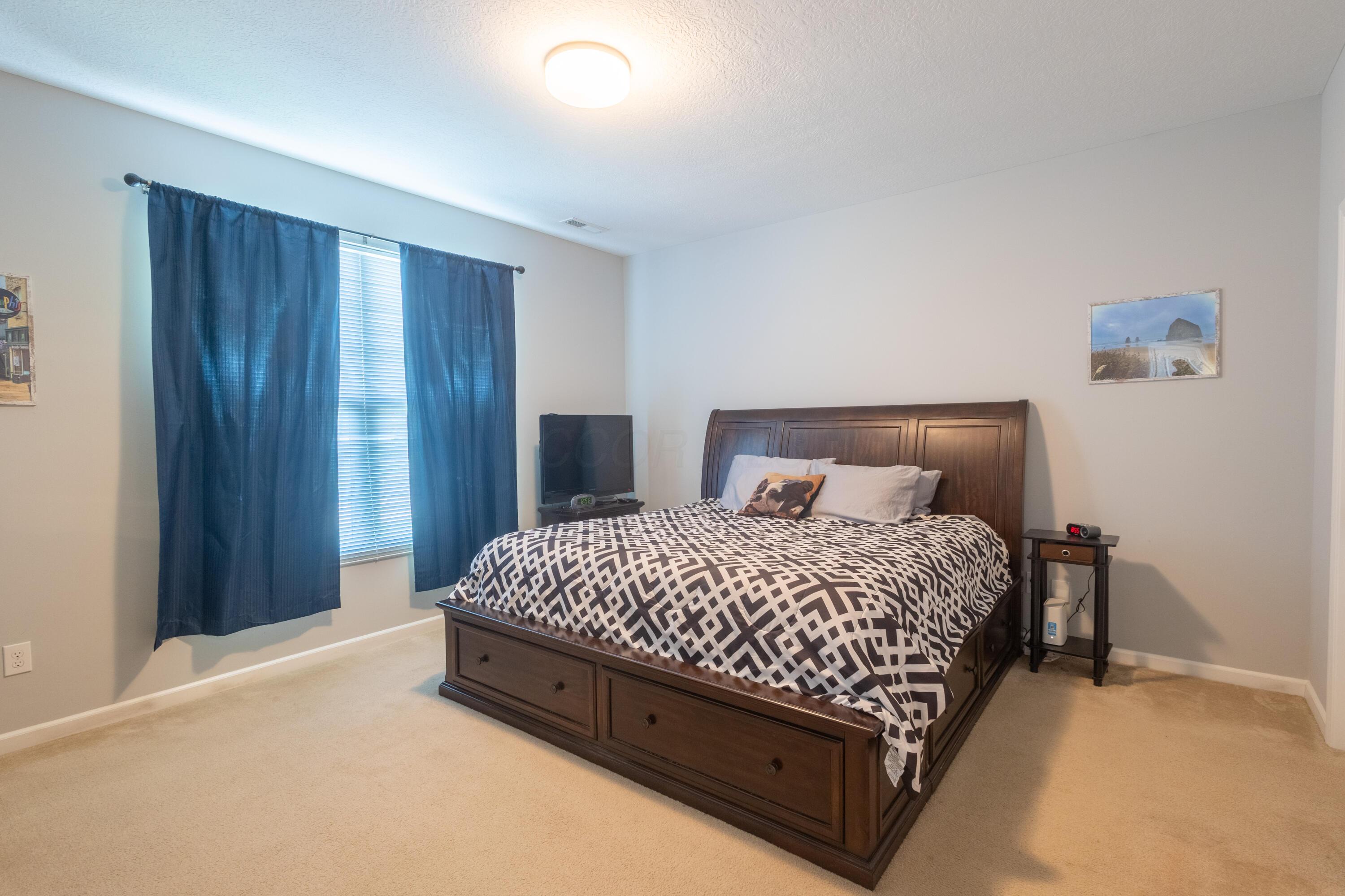 6150 Witherbee Drive, Westerville, Ohio image 8