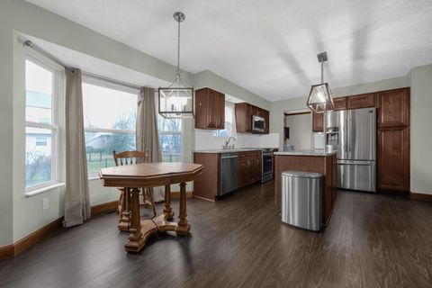 Tiny photo for 956 Crystal Cay Court, Columbus, OH 43230 (MLS # 226006212)