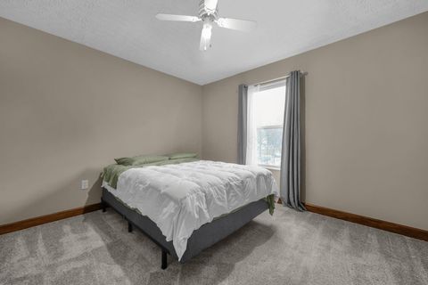 Tiny photo for 956 Crystal Cay Court, Columbus, OH 43230 (MLS # 226006212)