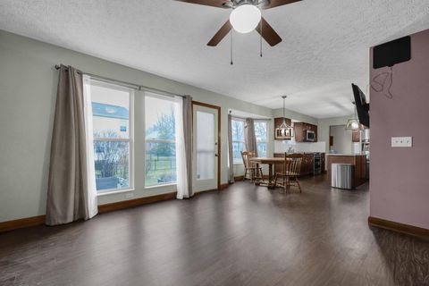 Tiny photo for 956 Crystal Cay Court, Columbus, OH 43230 (MLS # 226006212)