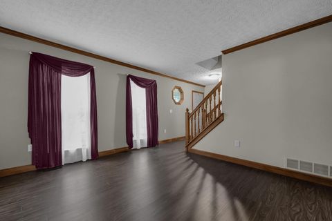 Tiny photo for 956 Crystal Cay Court, Columbus, OH 43230 (MLS # 226006212)