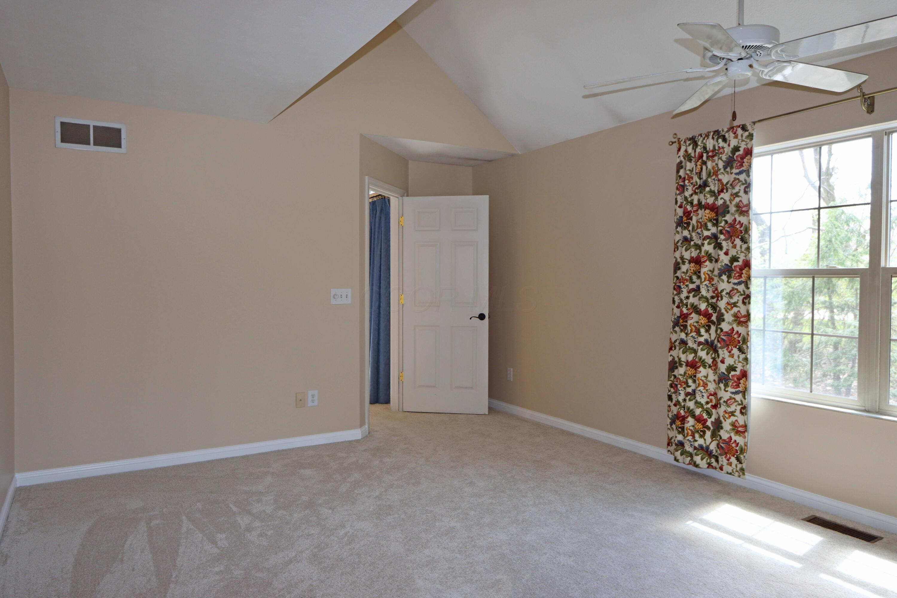 5899 Dunabbey Loop, Dublin, Ohio image 25