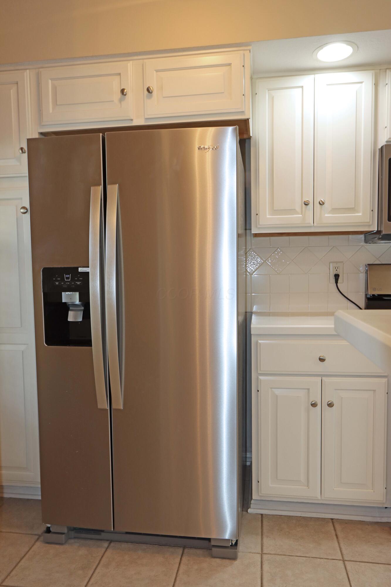 5899 Dunabbey Loop, Dublin, Ohio image 11