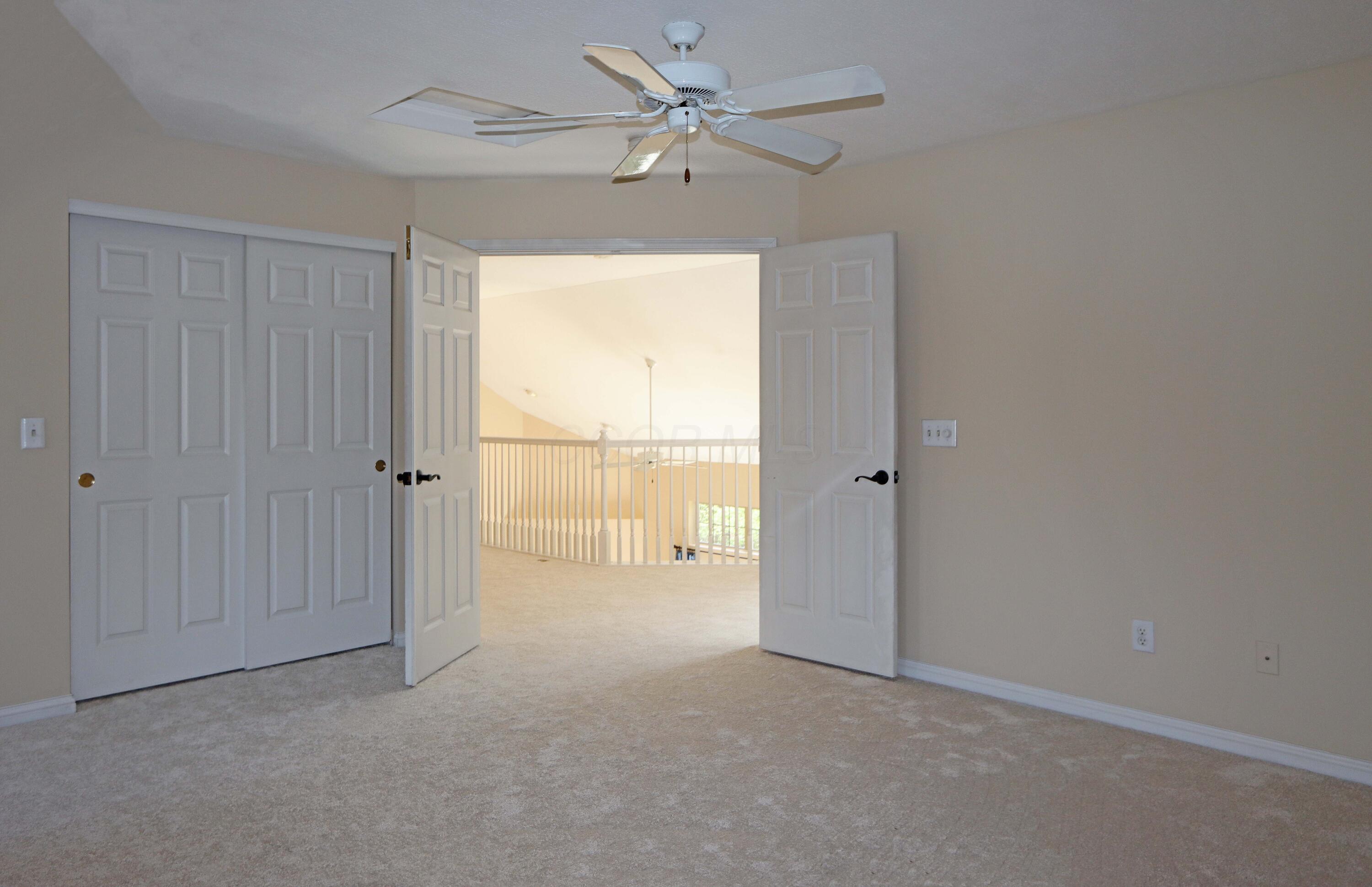 5899 Dunabbey Loop, Dublin, Ohio image 37
