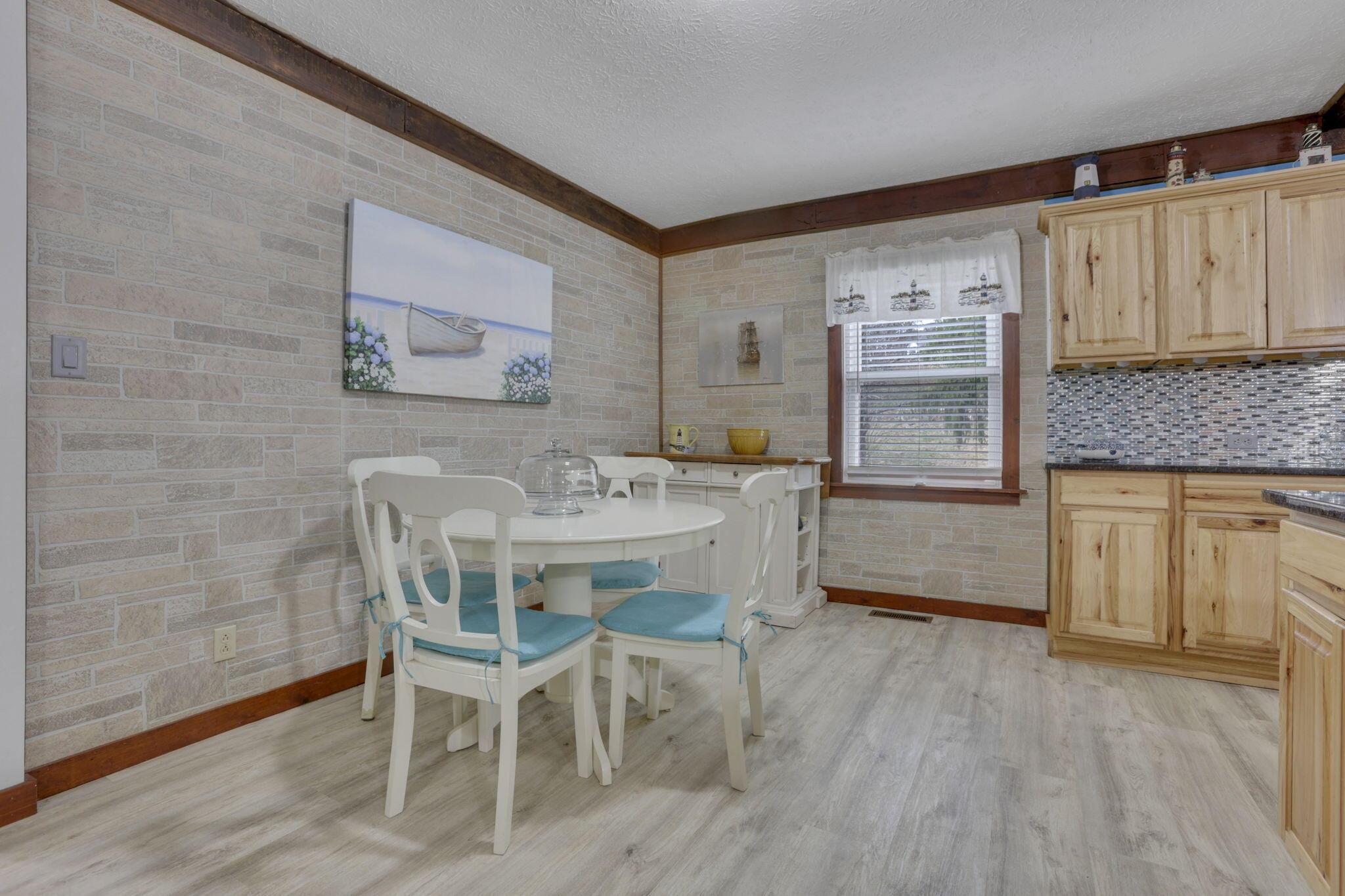1375 Cincinnati Zanesville Road, Lancaster, Ohio image 14